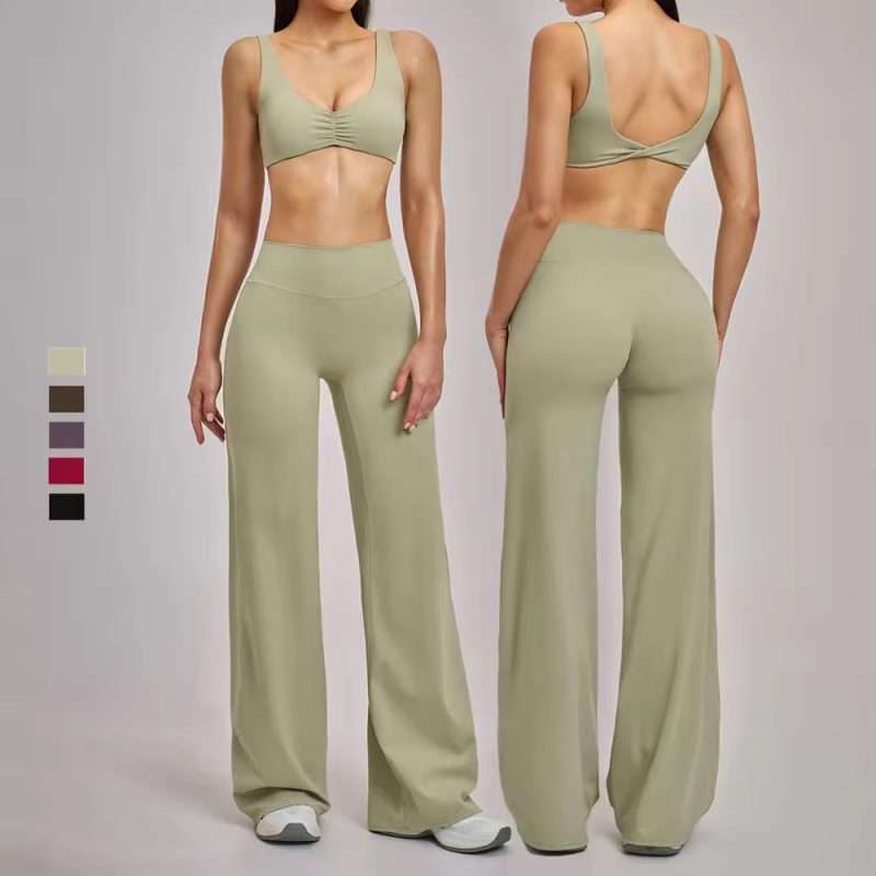 Custom Eco Friendly Yoga Set 2025: 4-Way Stretch Sports Bra & Flared Leggings